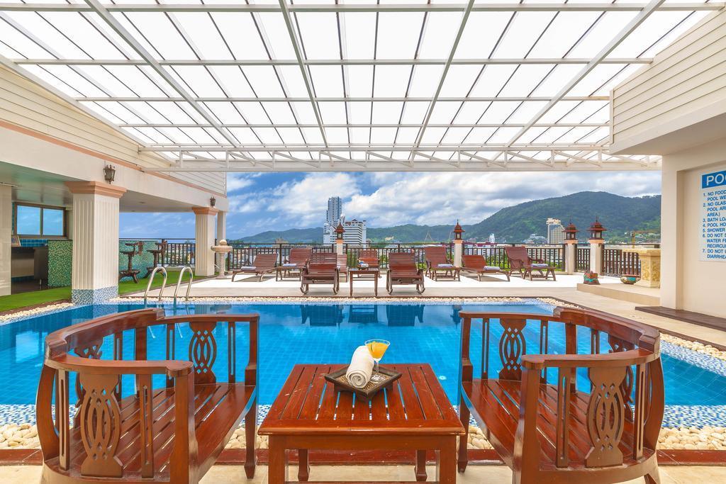 Az Hotel Patong Экстерьер фото