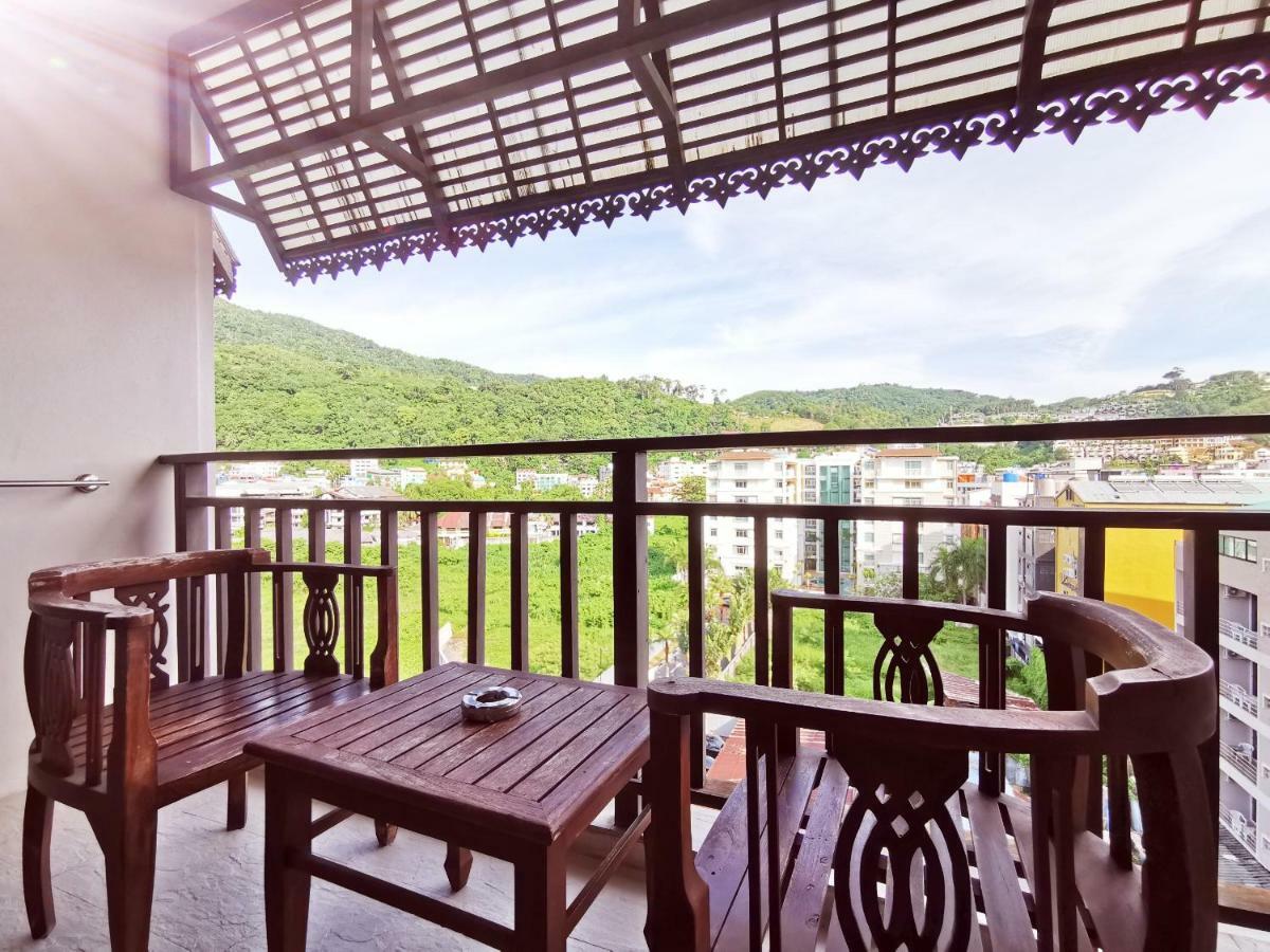 Az Hotel Patong Экстерьер фото